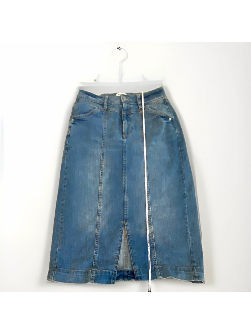 Sonoma Women’s size 8 Pencil denim midi skirt (item 23)